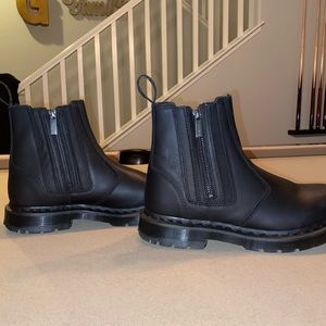 Dr Marten Chelsea Boots with Zip